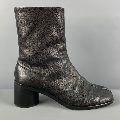 MAISON MARGIELA Size 10 Black Leather Ankle Tabi Boots