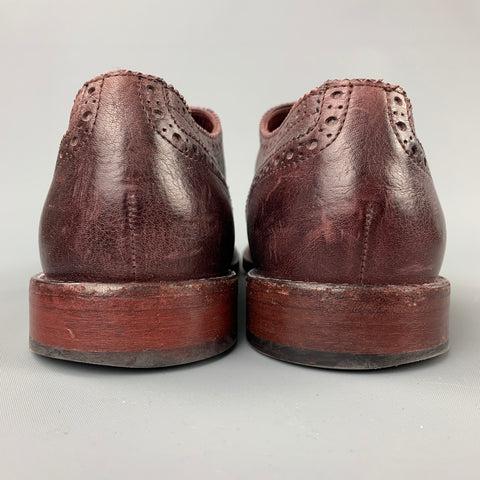 PAUL SMITH Taille 11 Chaussures de voyage flexibles à lacets en cuir perforé aubergine