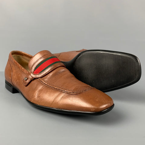 Vintage GUCCI Size 7.5 Tan Green Red Slip On Loafers Sui Generis Designer Consignment Vintage GUCCI Size 7.5 Tan Green Red Slip On Loafers Sui Generis Designer Consignment