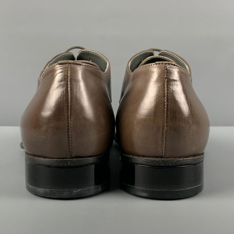 VIKTOR &amp; ROLF Taille 10 Chaussures à lacets en cuir taupe