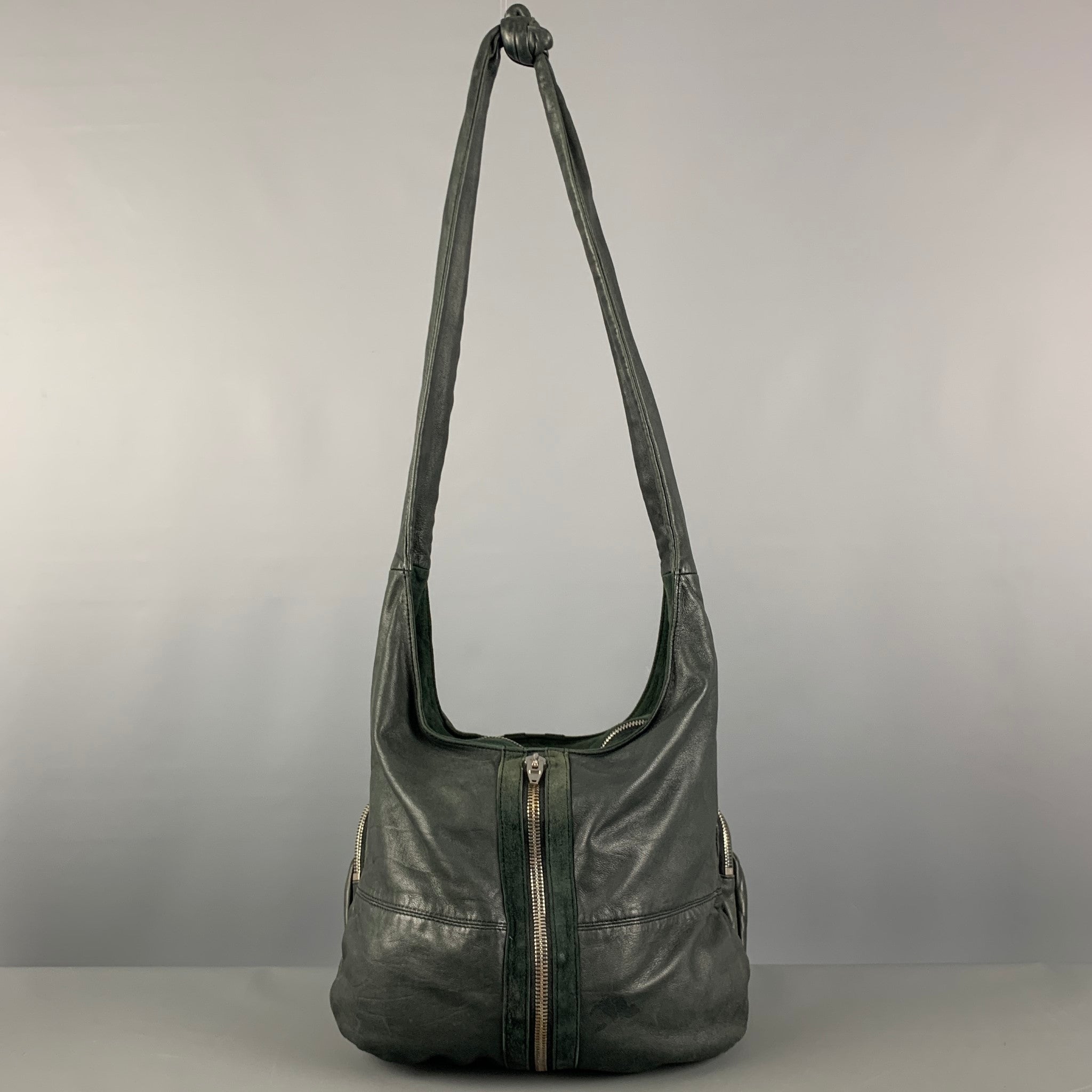 ALEXANDER WANG Green Leather Hobo Handbag – Sui Generis ALEXANDER WANG Green Leather Hobo Handbag – Sui Generis