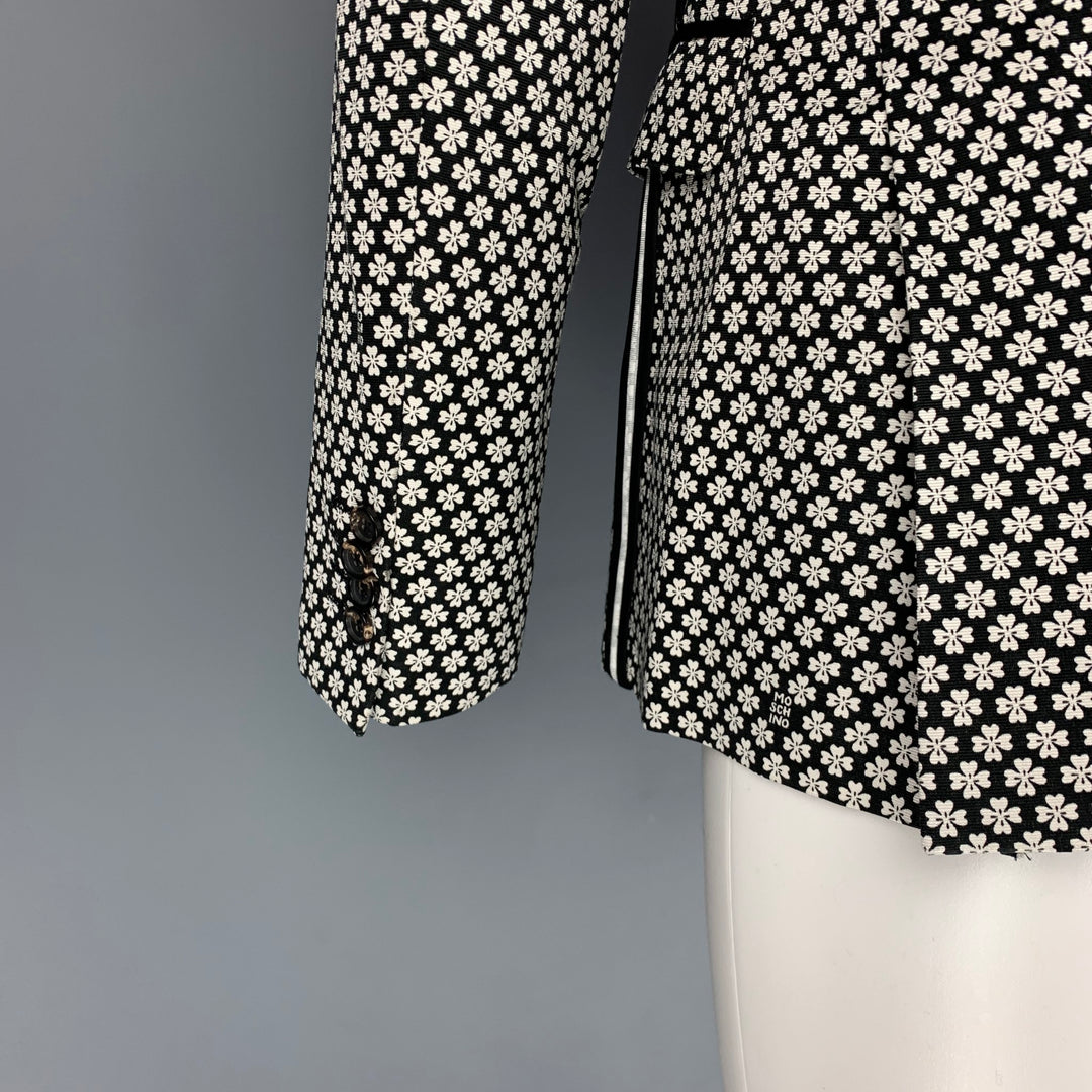 MOSCHINO Size 40 Black & White Floral Cotton / Rayon Notch Lapel Sport Coat