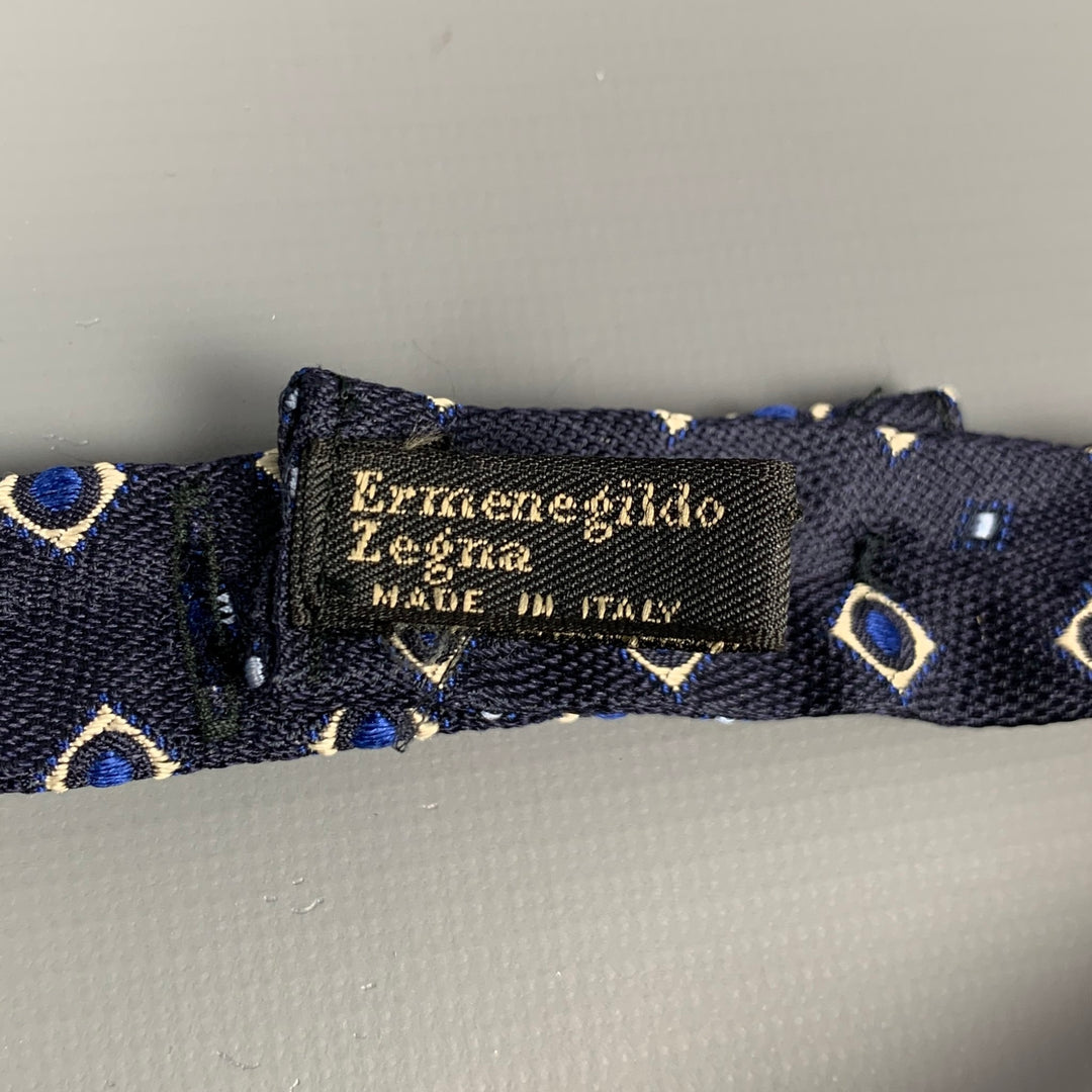 ERMENEGILDO ZEGNA Navy Diamond Silk Bow Tie