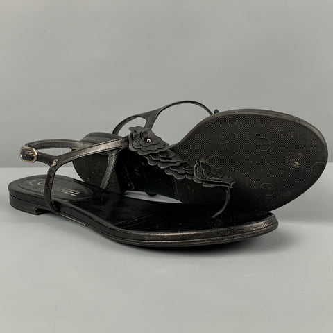 CHANEL Size 7.5 Black Leather Flower Applique Flat Sandals