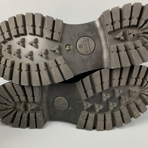 GUCCI Taille 10 Bottes à enfiler en cuir clouté noir