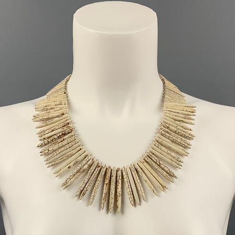 VINTAGE Cream White Buffalo Turquoise Necklace