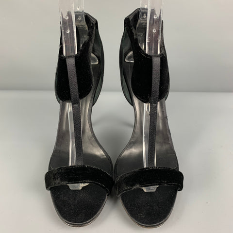 MANOLO BLAHNIK Talla 9 Sandalias con tira en T de satén negro