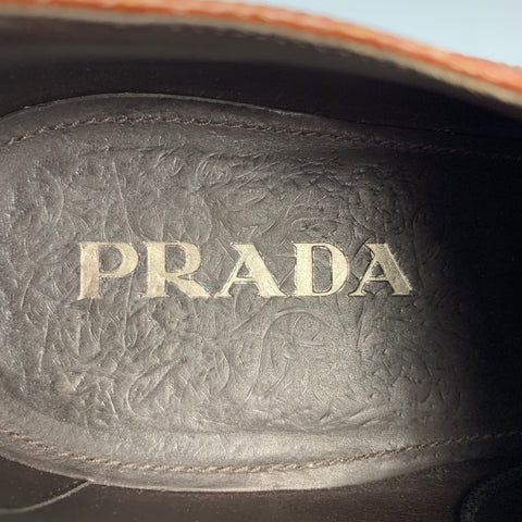 PRADA Taille 8 Chaussures à lacets en cuir perforé marron