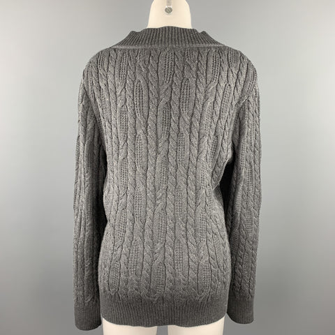 CALLE. JOHN SPORT Jersey gris con cuello de pico en mezcla de lana y punto trenzado talla L