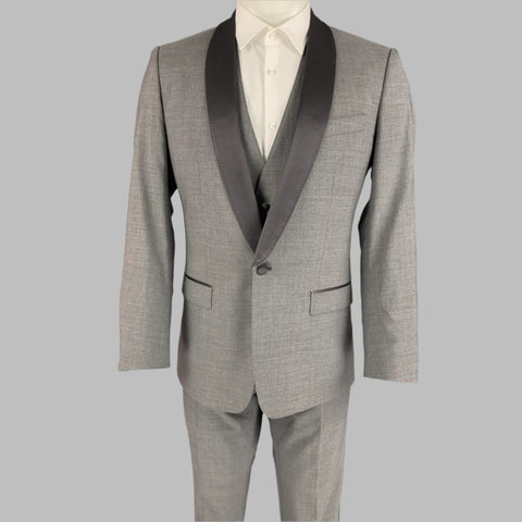 DOLCE & GABBANA Size 38 Grey Wool Blend Shawl Collar 3 Piece Tuxedo Suit