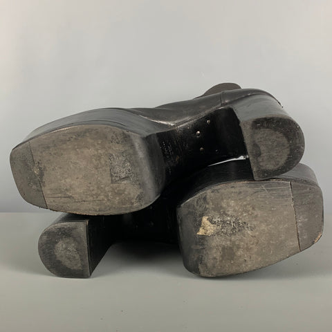 RICK OWENS Size 10 Black Solid Leather Platform Boots