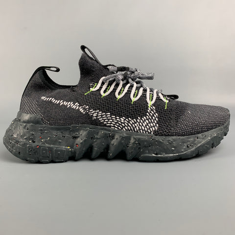 NIKE Talla 9.5 Zapatillas de deporte Space Hippie 01 con cordones de nailon y materiales mixtos en negro