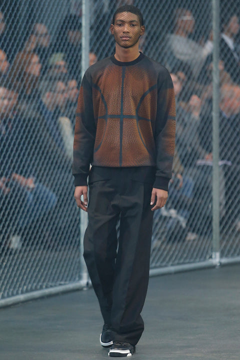 Colección de baloncesto GIVENCHY Otoño 2014 de Ricardo Tisci Talla S Sudadera con cuello redondo de algodón con gráfico negro y marrón