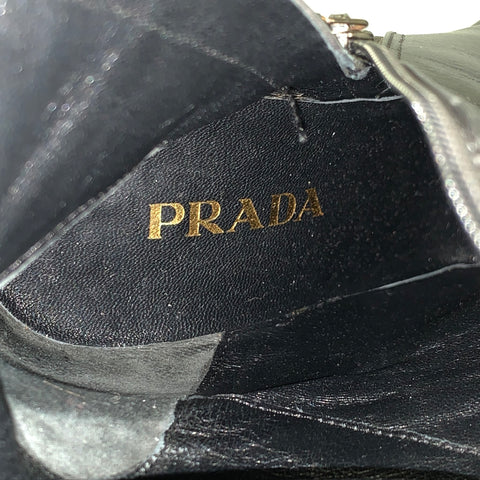 PRADA Talla 6 Botas altas de cuero negro