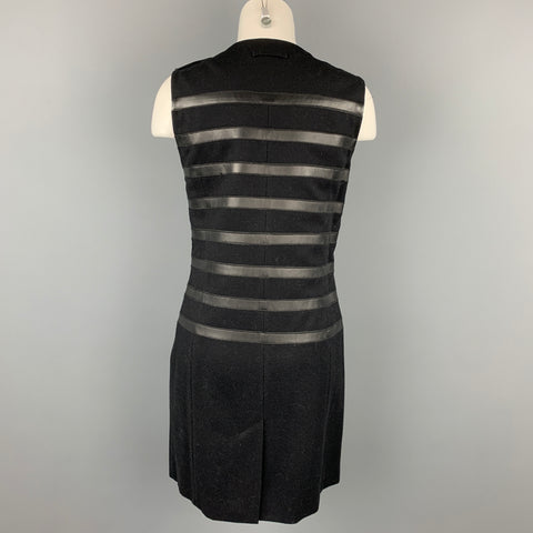 GAULTIER2 par Jean Paul Gaultier Taille 8 Robe droite en laine mélangée noire avec bordure en cuir