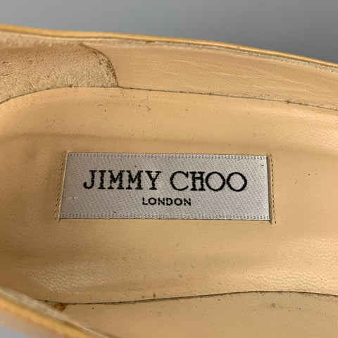 JIMMY CHOO Zapatos de salón con tacón de gatito en charol beige Talla 10