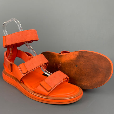 COLECCIÓN CALVIN KLEIN Talla 12 Sandalias con tiras de cuero naranja