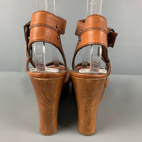 CHLOE Size 8 Tan Leather Platform Sandals