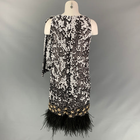 BADGLEY MISCHKA COUTURE Size M Black & White Sequined Bow Fringe Dress