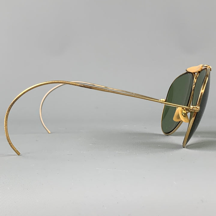 Vintage RAY-BAN Gold Tone Metal Green Lens Sunglasses