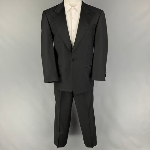 ERMENEGILDO ZEGNA for Neiman Marcus Size 38 Black Wool Suit