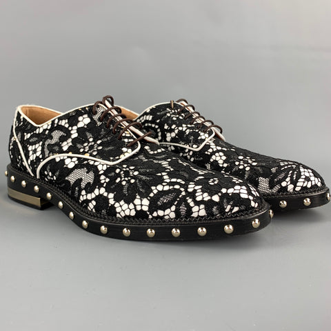 GIVENCHY Nika Talla 7.5 Zapatos con cordones con tachuelas de cuero con encaje blanco y negro
