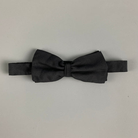 WILKES BASHFORD Black Silk Chiffon Bow Tie