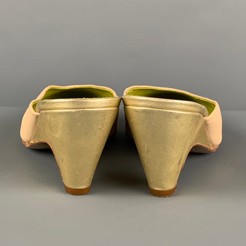 BOTTEGA VENETA Tacón 7 Mules de cuero beige