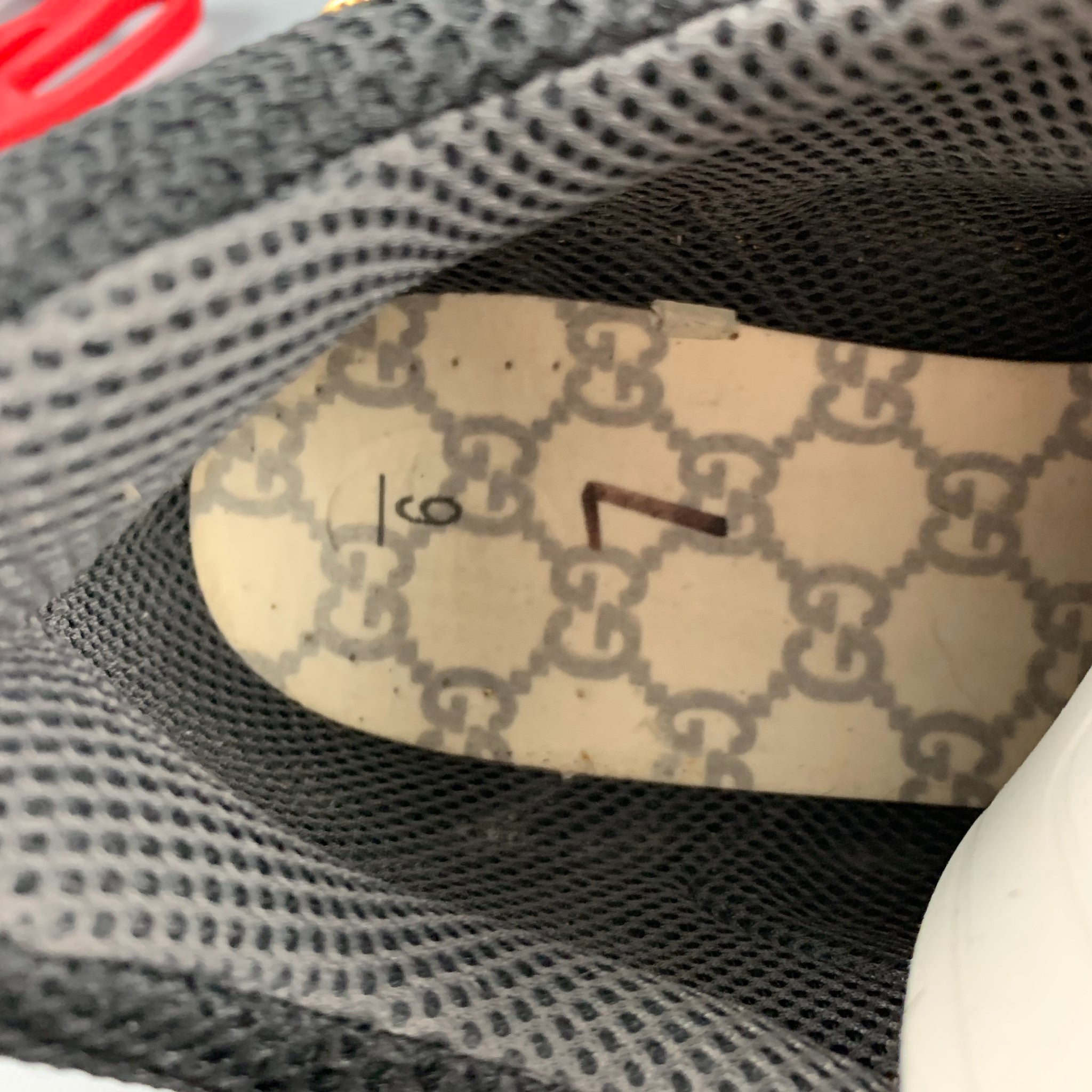 GUCCI Size 9.5 Black Green Beaded Nylon Lace Up Sneakers – Sui