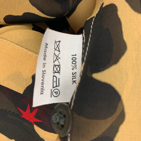 DRIES VAN NOTEN Taille 8 Blouse à manches longues étoiles en soie rouge noir