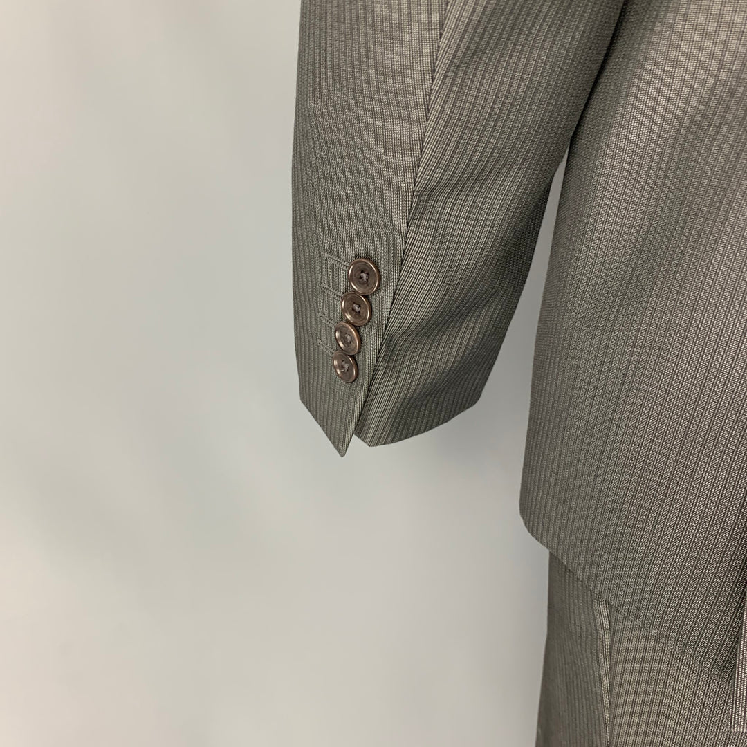 ETRO Size 42 Regular Gray & Charcoal Stripe Wool Notch Lapel Suit