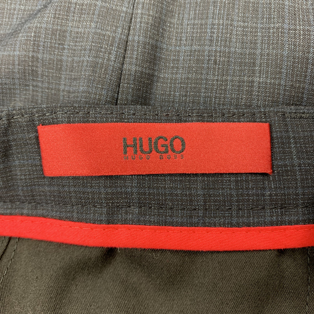 HUGO BOSS Taille 28 Pantalon habillé en laine vierge à carreaux bleu marine
