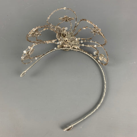 JENNY PACKHAM Tiara plateada con lentejuelas y diamantes de imitación