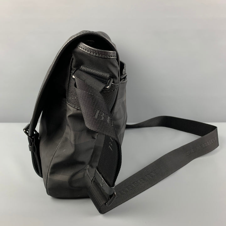BURBERRY Black Grey Plaid Nylon Messenger Bag