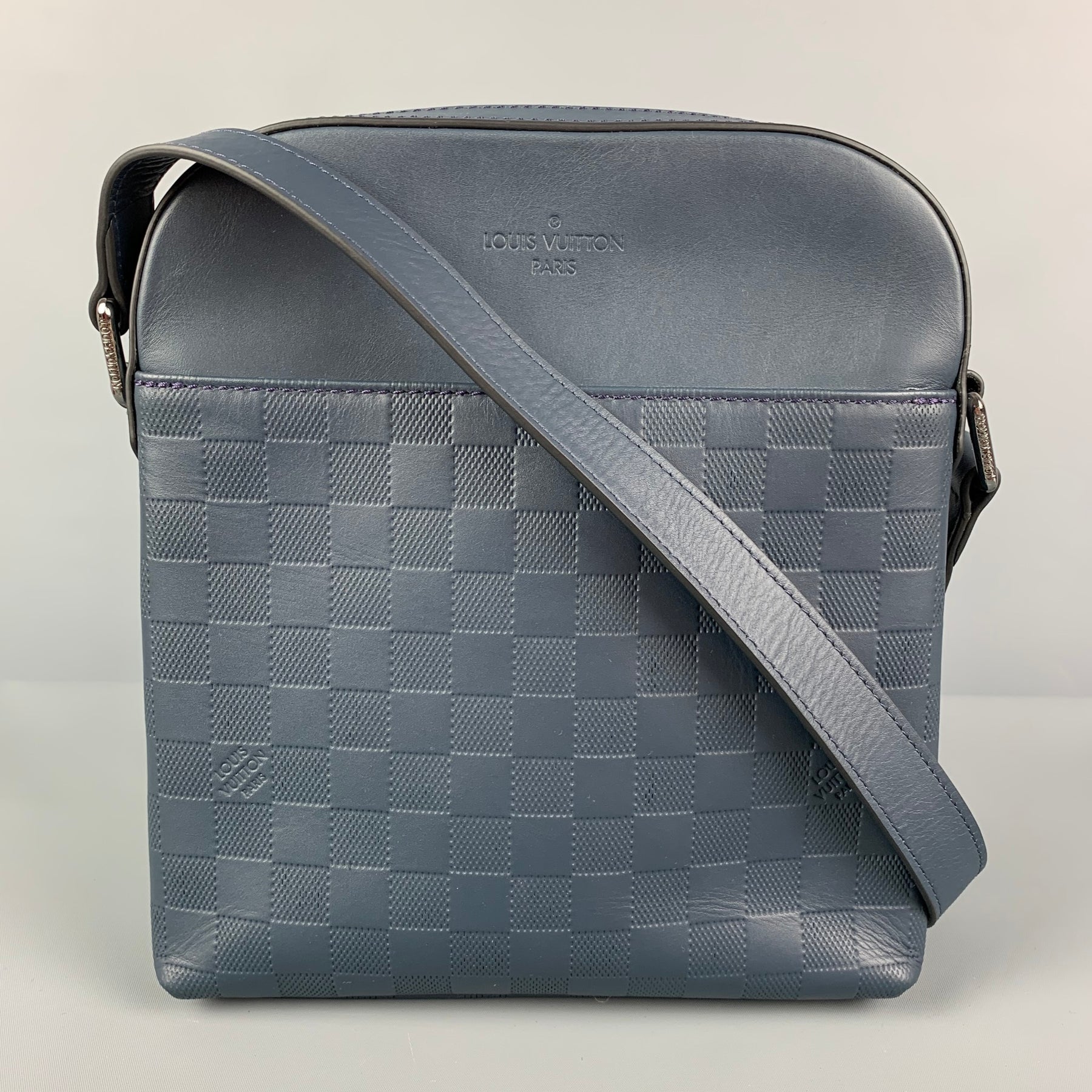 Louis Vuitton, Bags, Louis Vuitton Damier Infini Pochette District  Shoulder Bag Magma Orange N23356