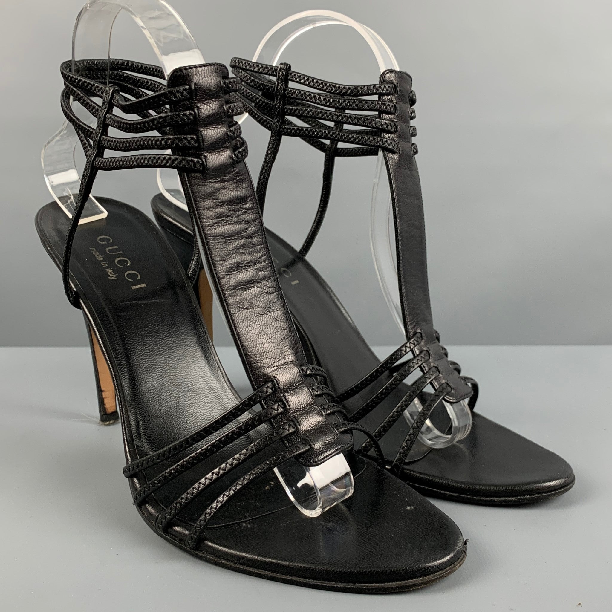 GUCCI Size 9 Black Leather Strap Sandals Sui Generis Designer