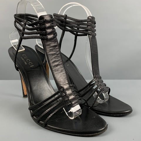 GUCCI Talla 9 Sandalias con correa de cuero negro