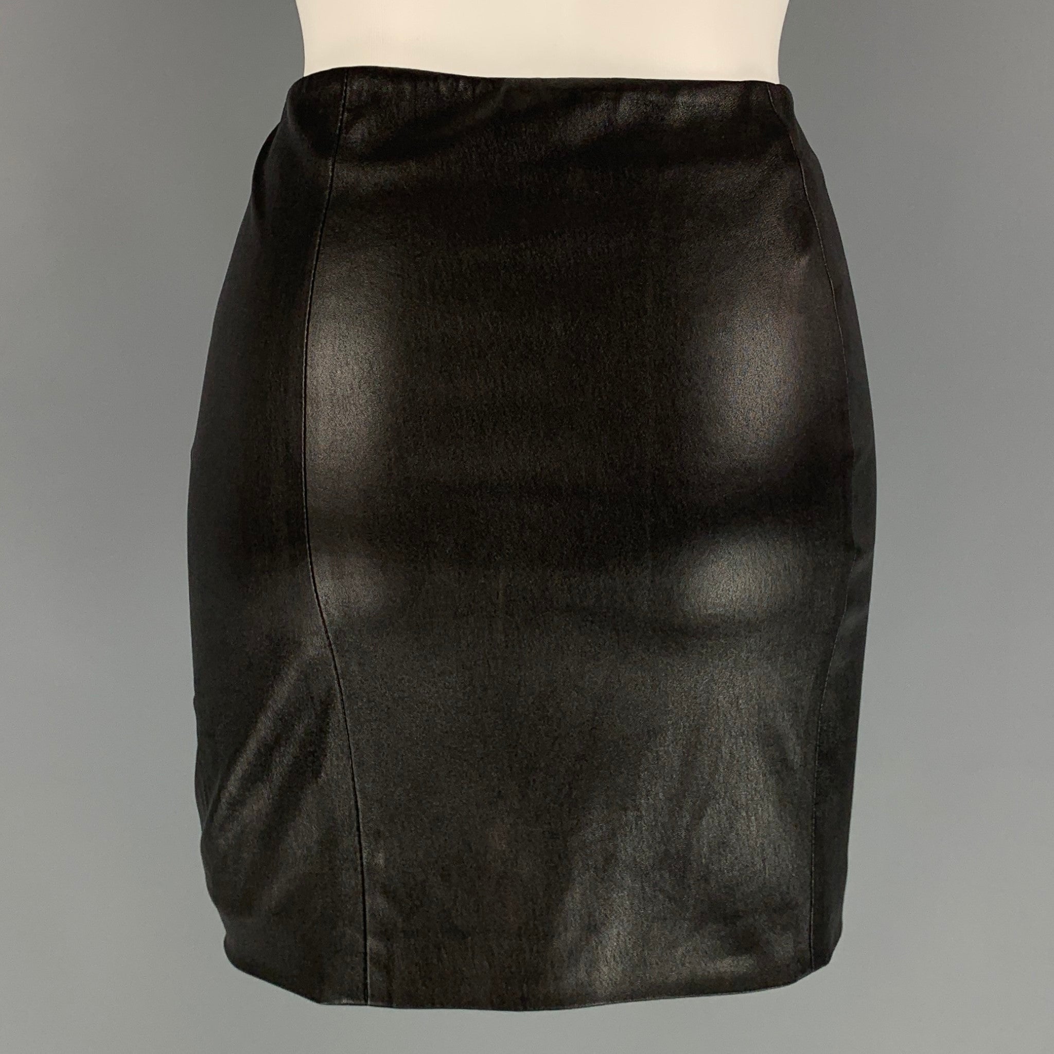 THE ROW Size 4 Black Leather Stretch Mini Skirt Sui Generis