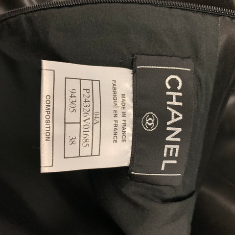 CHANEL 94305 04A Size 6 Black Leather Trumpet Skirt