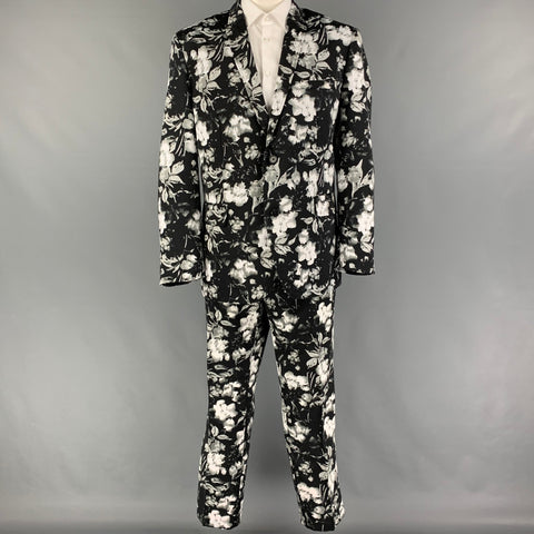 INC Talla XXL Traje de solapa de muesca de poliéster floral blanco negro