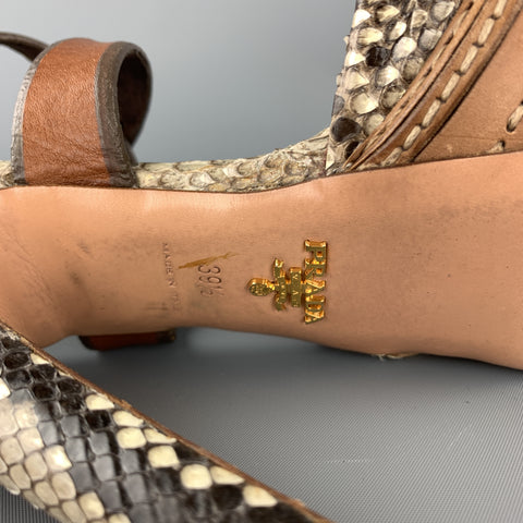 PRADA Talla 9.5 Sandalias peep con tiras y plataforma de piel de pitón
