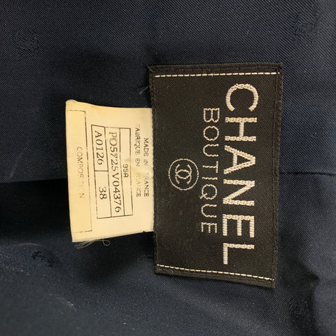 Vintage CHANEL Size 6 Navy Cream Wool Blend Checkered Jacket