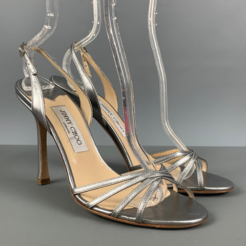 JIMMY CHOO Talla 10 Sandalias de tiras de cuero plateado