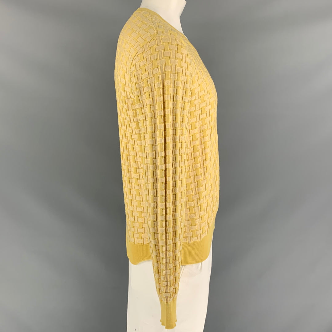 BURBERRY PRORSUM Spring Summer 2016 Size L Yellow Knitted Silk / Cotton V-Neck Pullover