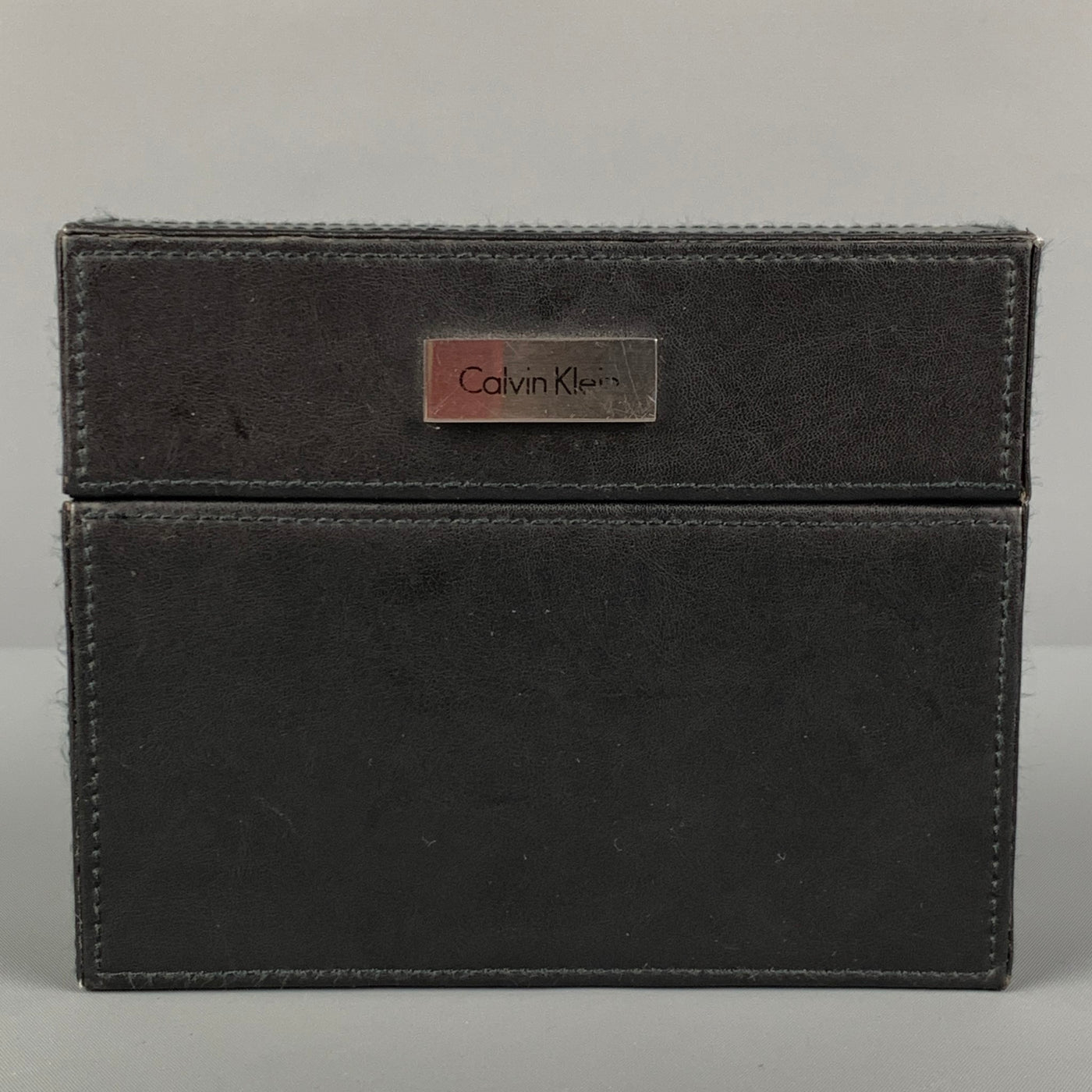 Calvin Klein Wallet female size One Size