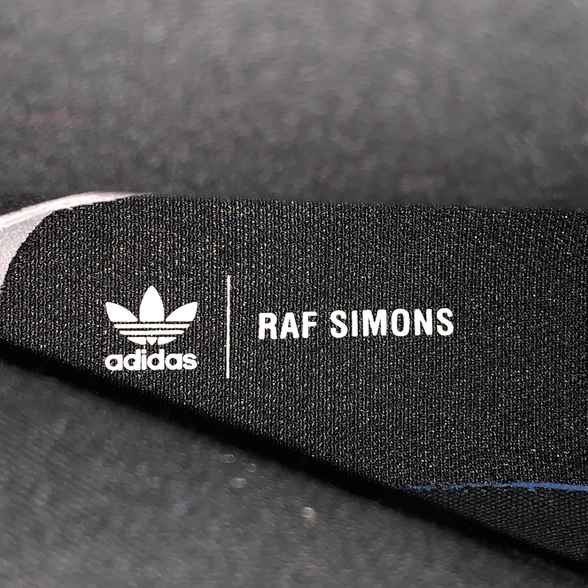 RAF SIMONS x ADIDAS SS 19 Size 9 Black Red Rubber Detroit High