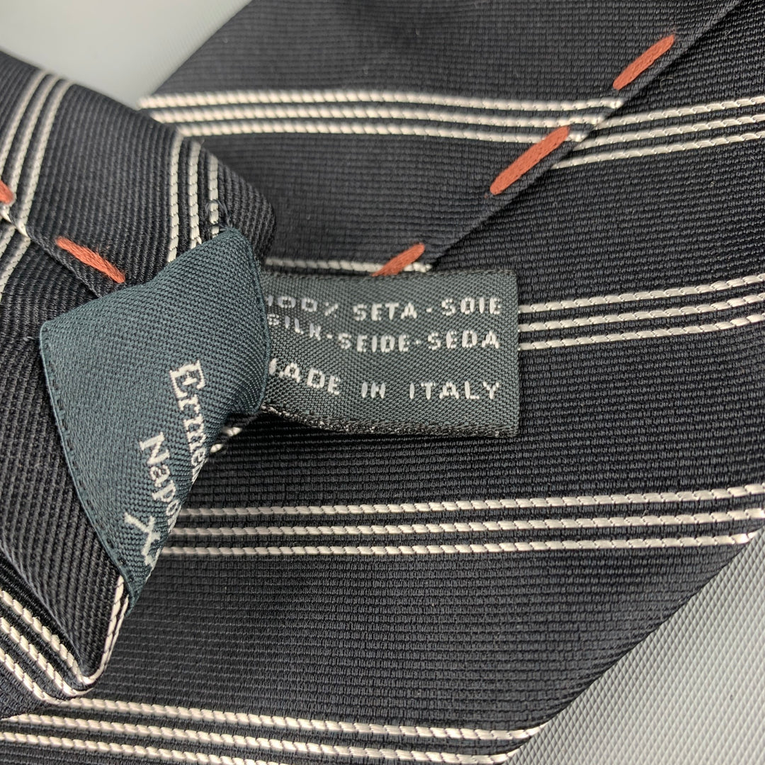 ERMENEGILDO ZEGNA Napoli Couture Corbata de seda diagonal en blanco y negro