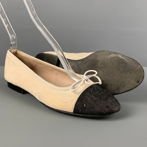 CHANEL Size 5.5 Cream Black Denim Ballet Flats