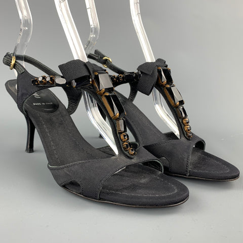MIU MIU Sandalias con tiras y diamantes de imitación en negro, talla 7,5