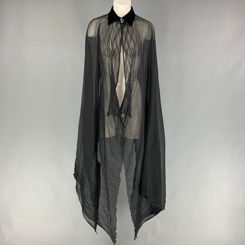 GIORGIO ARMANI Taille Unique Écharpe boutonnée texturée en soie noire